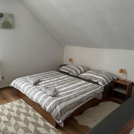 Ubytovanie Privat Antoni - Apartman V Rd Тврдошин Экстерьер фото